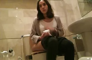 XXX Menemukan kamera bokep sma indo terbaru tersembunyi