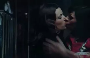 XXX Dia membawa istrinya bokop indonesia terbaru untuk robek