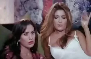 XXX Ibu siap melebarkan kakinya untuk membuat putranya lebih bokep indo terbaru update baik!