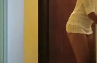 XXX Seks elegan dengan brunette cantik dan anak laki-laki bokep indo new 2018 yang cantik