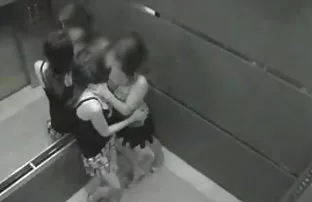 XXX Gadis-gadis Kakak indo bokep baru yang bercerai di sauna