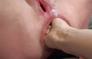 XXX Gadis bokep indo enak mas bernafsu mengendarai kontol